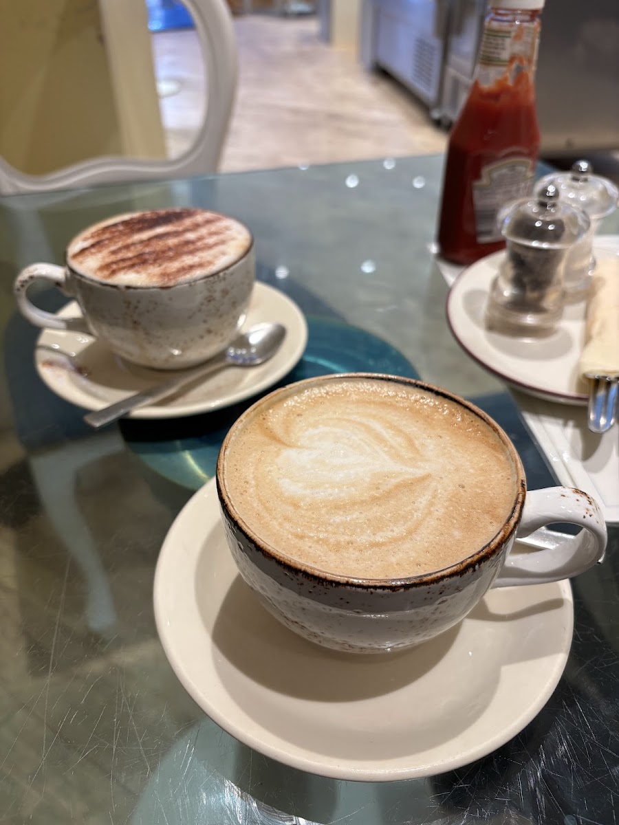 Café On The Square Photos 2